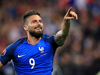 Fearsome France hammer Iceland...